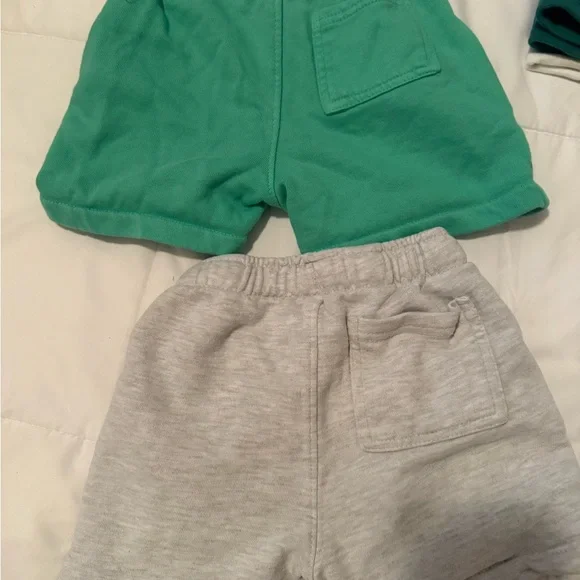 Kids Green and Gray Shorts Set - Picture 2 of 2